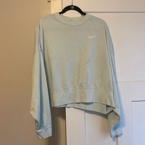 Oversized slightly cropped mint green Nike sweatshirt size M